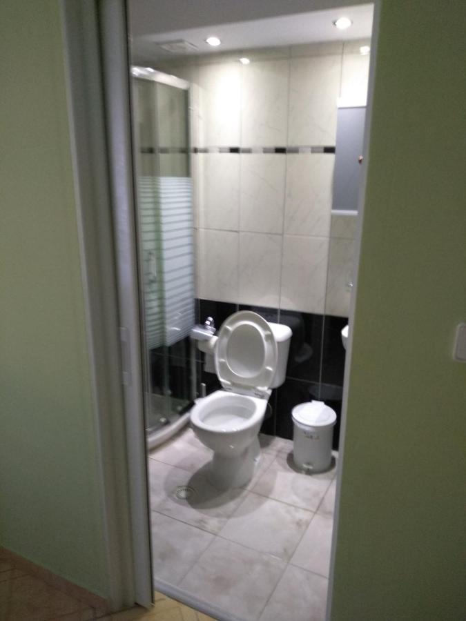 Janis Castle Apartment Himarë Dış mekan fotoğraf