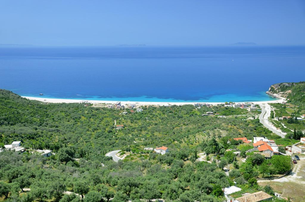 Janis Castle Apartment Himarë Dış mekan fotoğraf